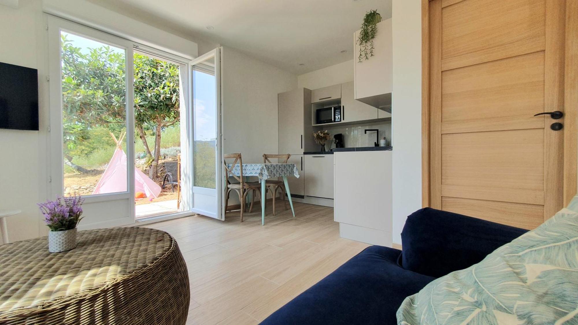 Appartement Calme Et Vue Panoramique à Pégomas Extérieur photo