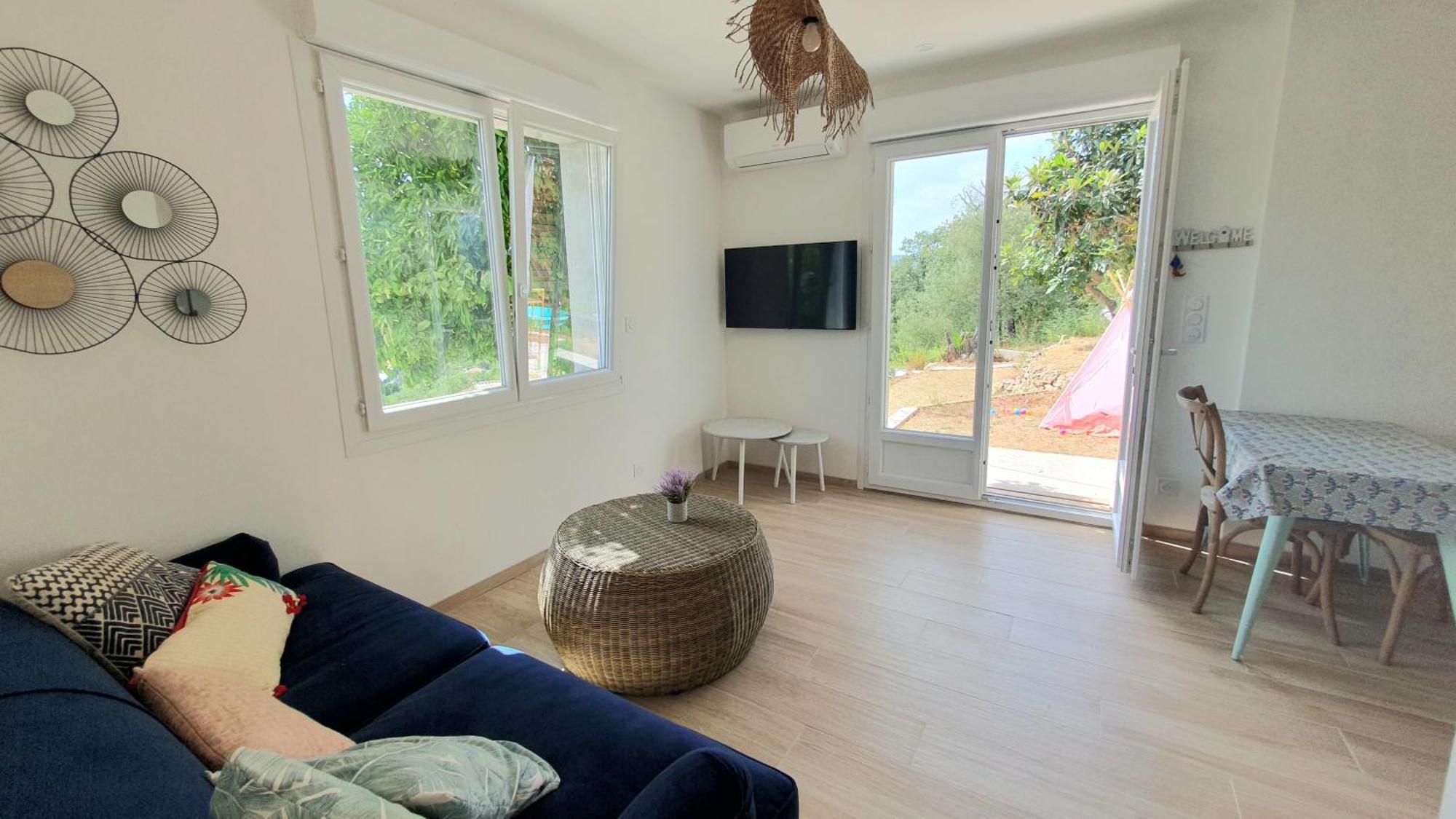 Appartement Calme Et Vue Panoramique à Pégomas Extérieur photo